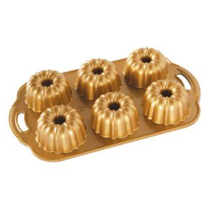 NW 81948 Cozy Village Gingerbread House Bundt Cake Pan by Nordic Ware